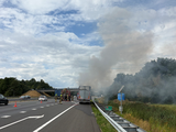 A2 bij Weert-Noord dicht door brandende vrachtwagen