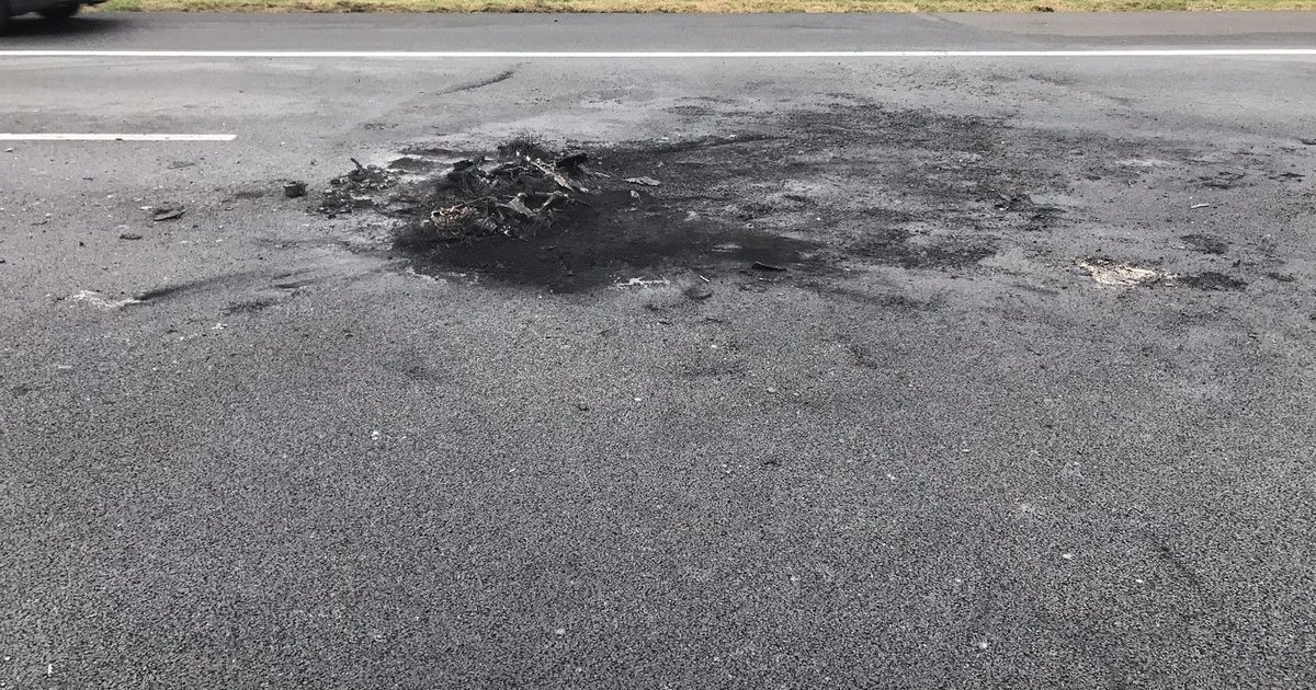 A16 dicht na autobrand tussen Zonzeel en Zevenbergschen Hoek