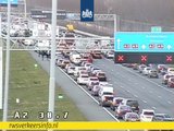 A2 richting Amsterdam dicht voor Holendrecht na ongeval