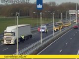 A22 bij IJmuiden dicht na ongeluk
