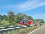 Brandende voertuigen: A27 bij Oosterhout-Zuid dicht