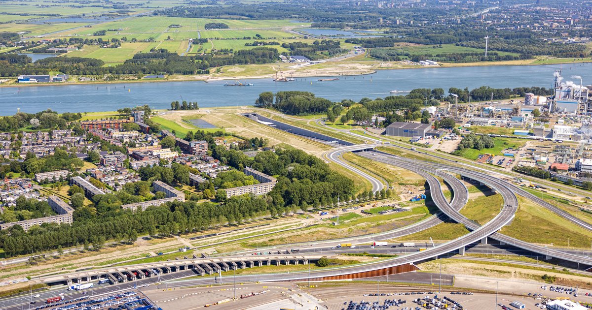 werkzaamheden-op-de-a15-tussen-de-knooppunten-vaanplein-en-ridderkerk