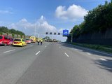 A16 bij Dordrecht dicht door ongeval