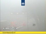 A20 richting Hoek van Holland dicht na ongeval