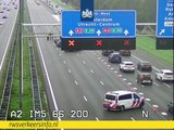 A2 bij knooppunt Oudenrijn dicht na ongeval