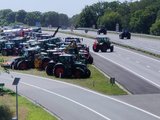 Terugblik: boerenmanifestatie zorgt voor hinder op snelwegen