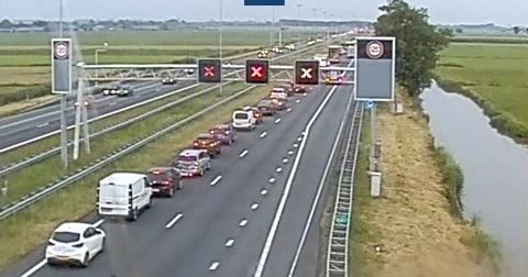A7 vanaf Wijdewormer dicht door een ongeluk